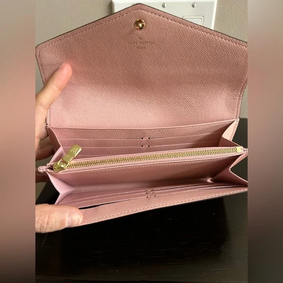 LOUIS VUITTON Sarah Wallet monogram - Picture 4 of 14